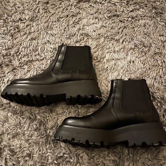 Aldo boots - Picture 4 of 4